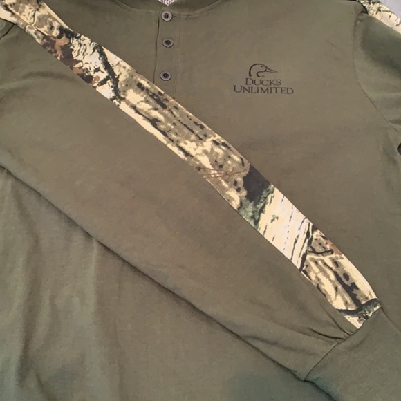 Ducks Unlimited Camo Stripe Long Sleeve Tee - Picture 5 of 6